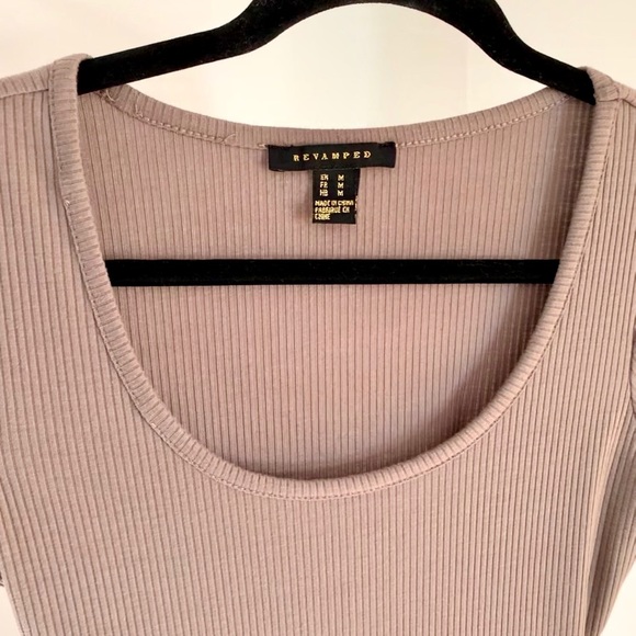 Dress Blush with open back and zipper - Picture 3 of 4